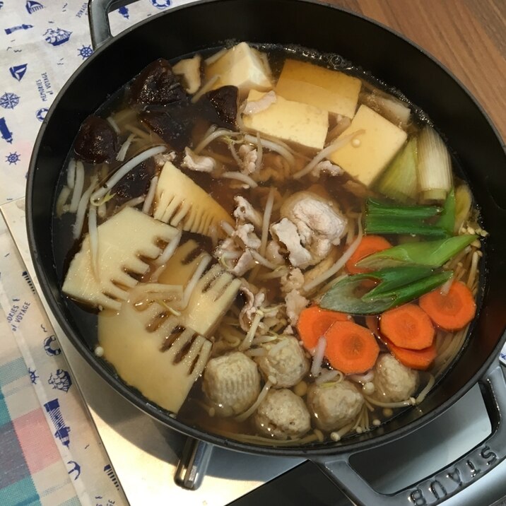 たけのこと豚肉の寄せ鍋